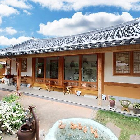 Moran Guesthouse Jeonju Exterior photo