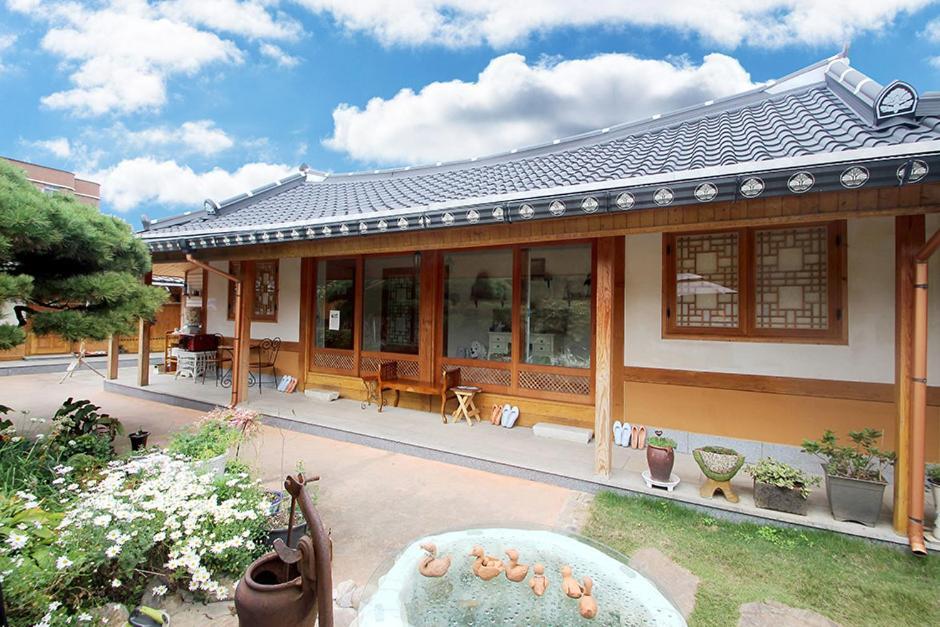 Moran Guesthouse Jeonju Exterior photo